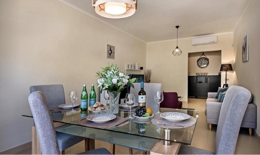 Apartamento Amarelo Conceição Buitenkant foto